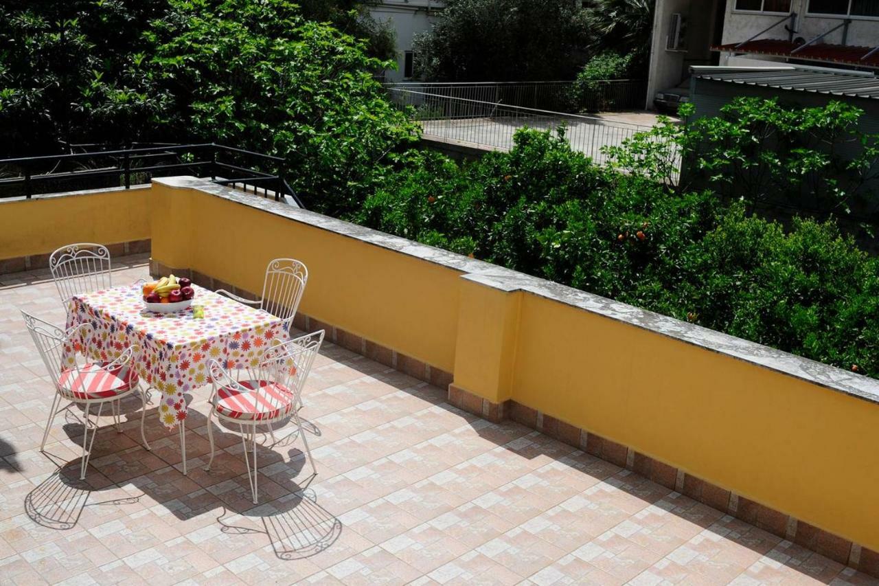 Zeta'S Vintage House In The Centre Of Esparta Exterior foto